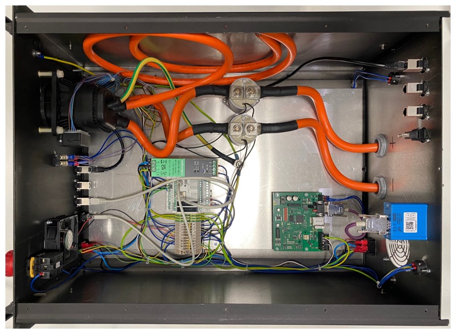 High Power Charger - DLab der Helmut Schmidt Universität Hamburg